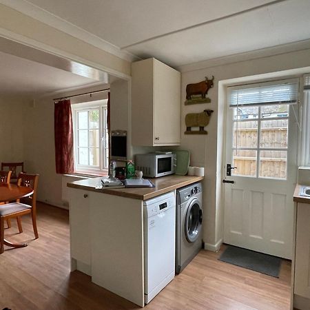 Cottages At Woodlands, Dormer ウェアラム エクステリア 写真